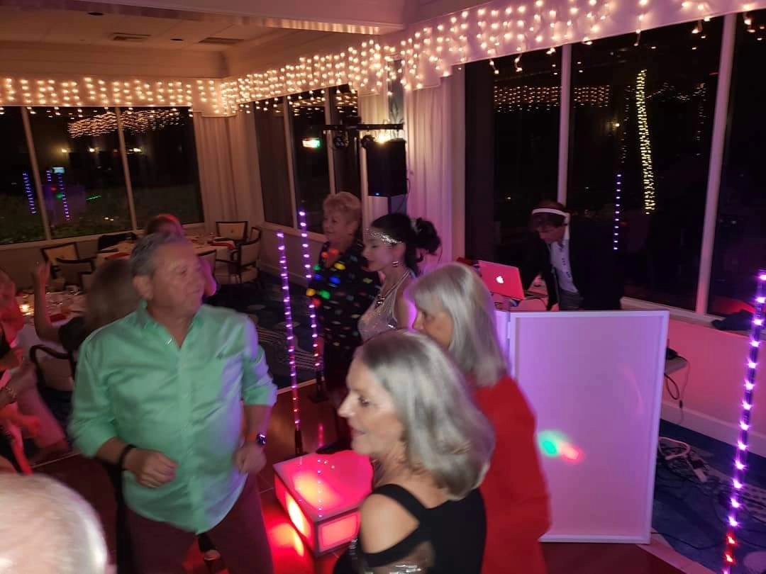 Hiring A Wedding Dj In Miami What Every Couple Needs To Know - Event Performance